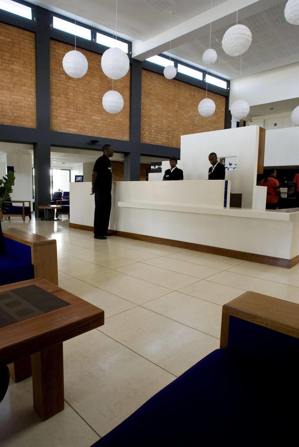 Onomo Hotel Dakar Exterior photo